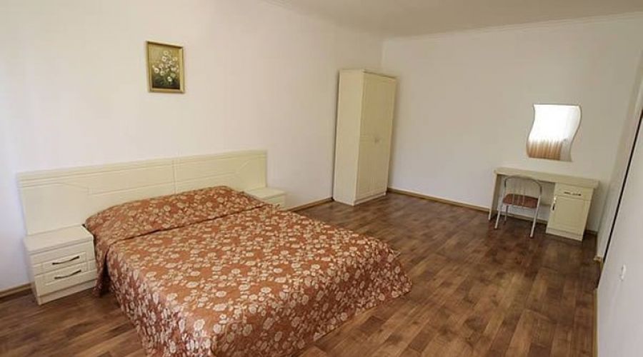 Стандартный 4-местный 2-комнатный (корпус № 4)